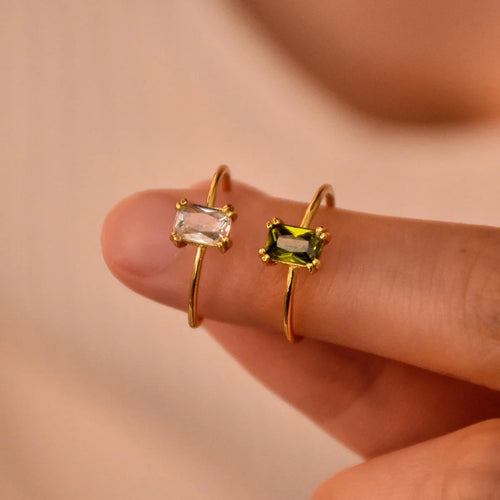 Anillo ajustable con piedra de nacimiento rectangular febrero