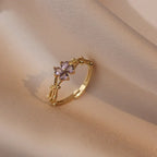 Anillo Fino Flor de Zirconia