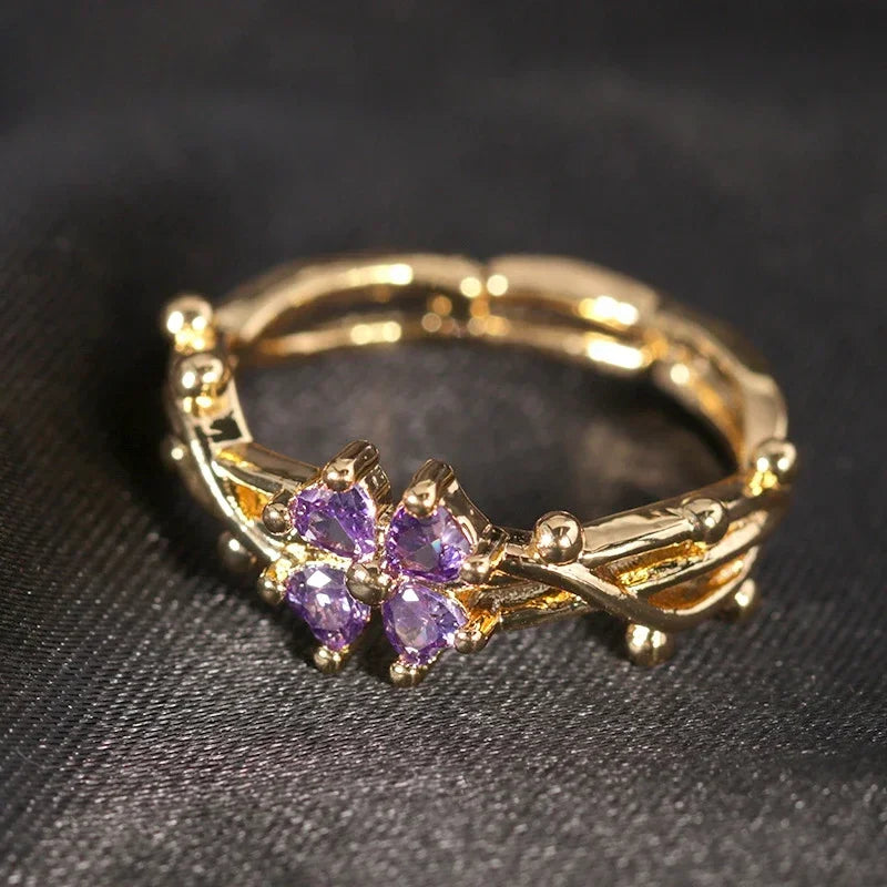 Anillo Fino Flor de Zirconia