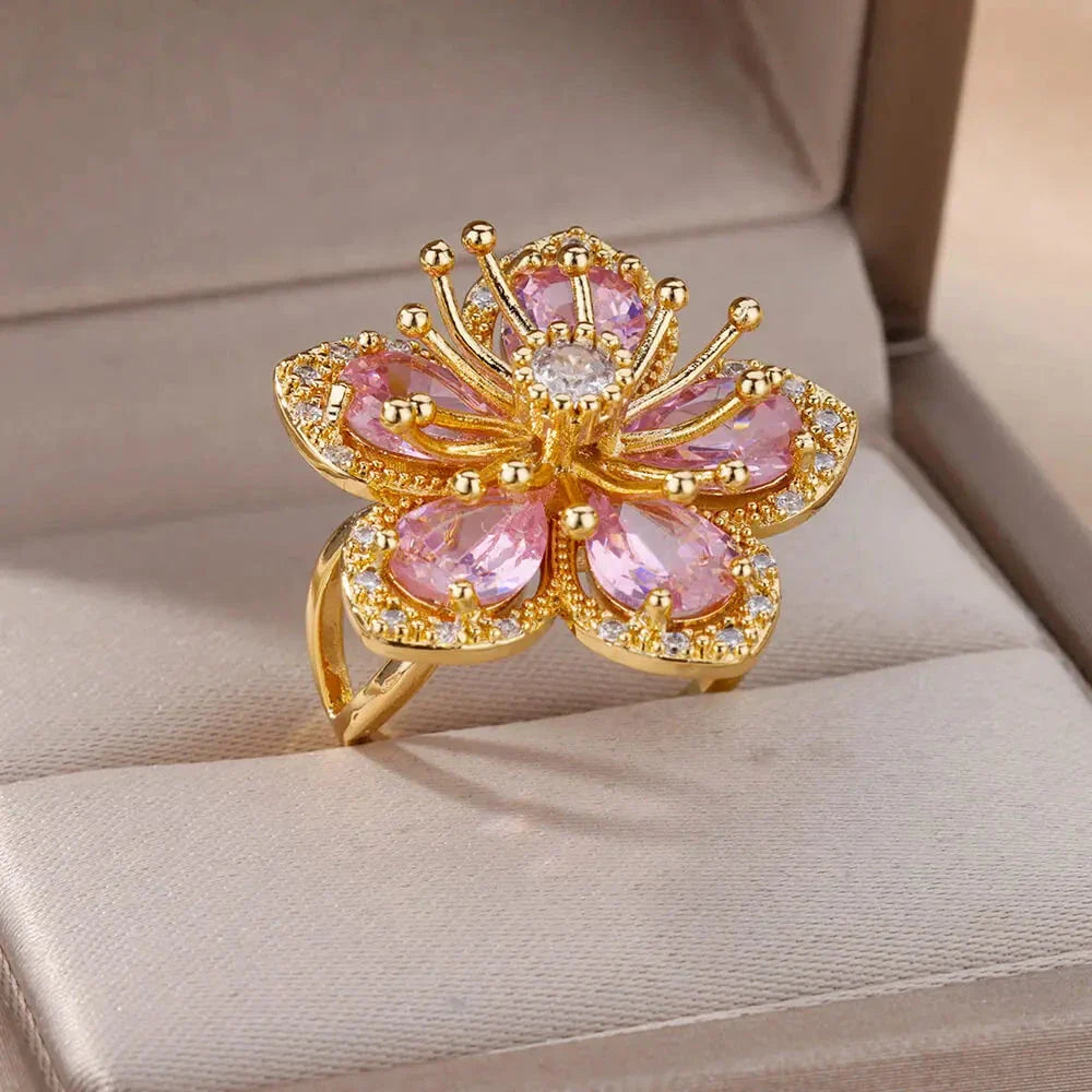 Anillo Flor de 5 Pétalos con Circonia rosa