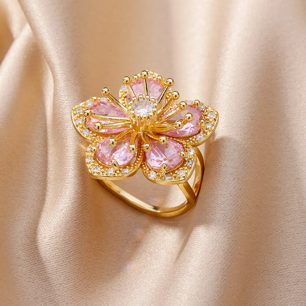 Anillo Flor de 5 Pétalos con Circonia rosa
