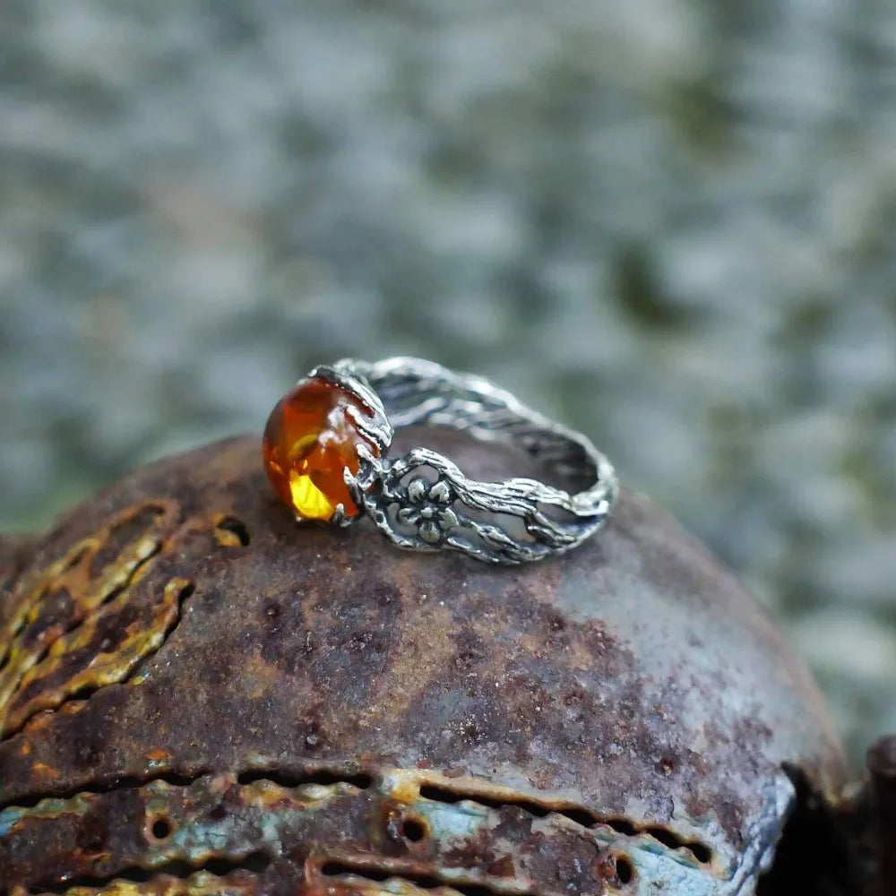 Anillo de Flores y Perla Estilo Retro