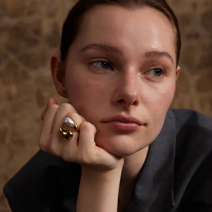 Anillo Gota de Agua Perla Blanca oro