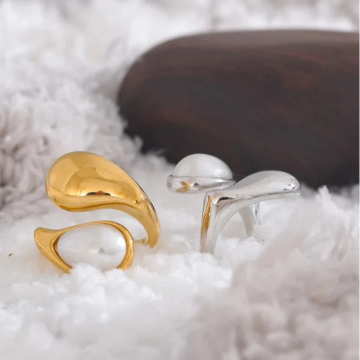 Anillo Gota de Agua Perla Blanca oro