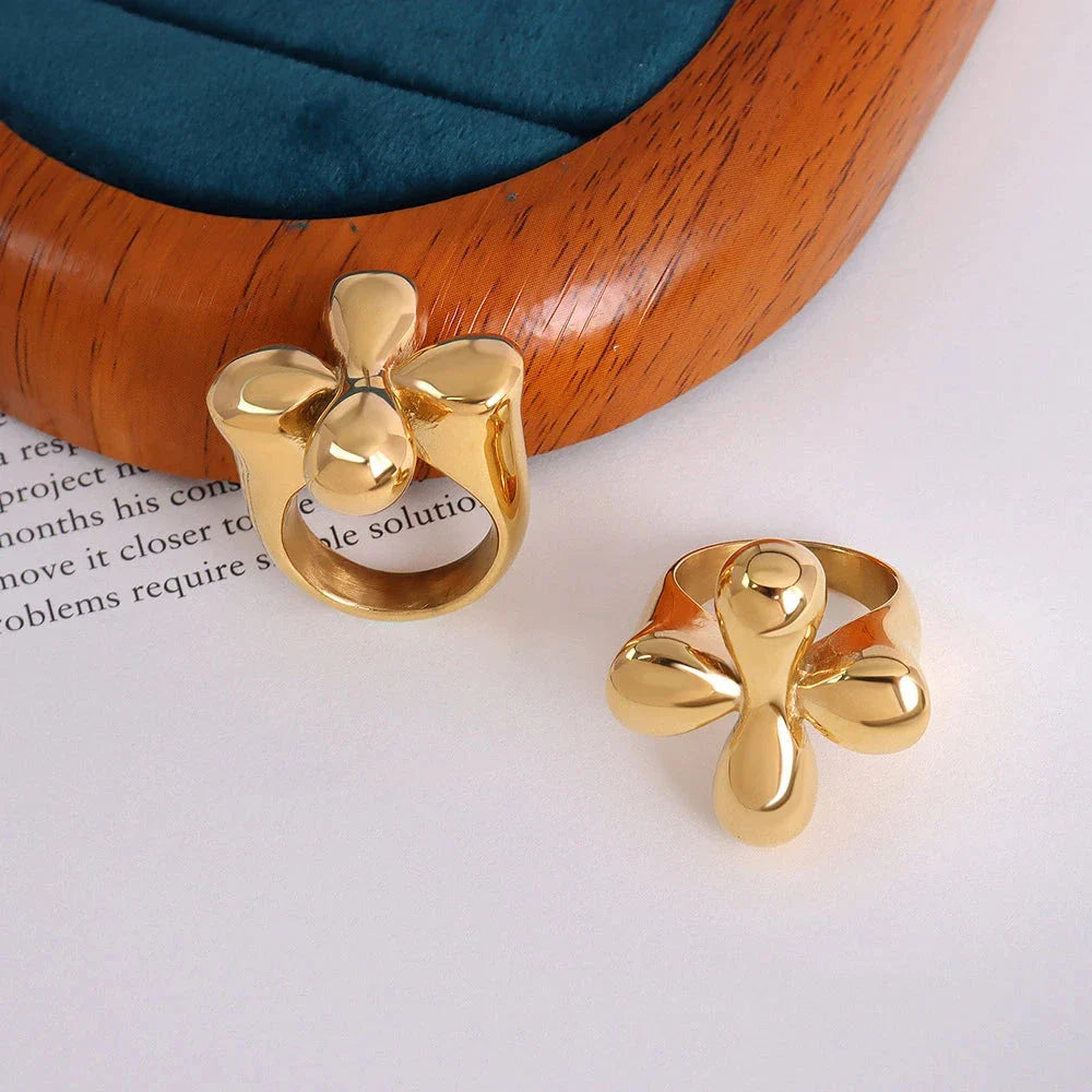 Anillo de flor grande estilo vintage
