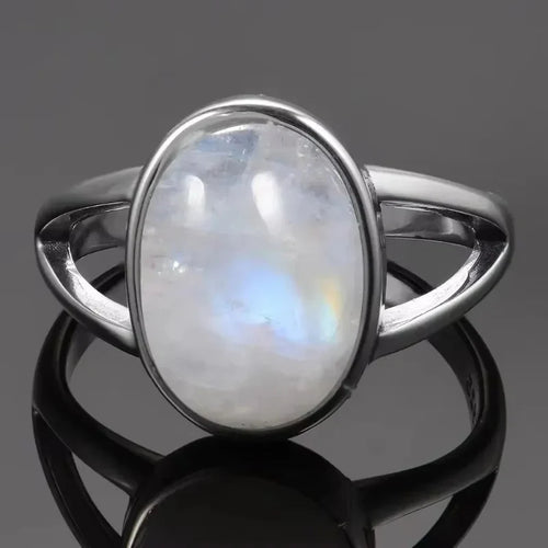 Anillo Ovalado para Mujer con Piedra de Luna