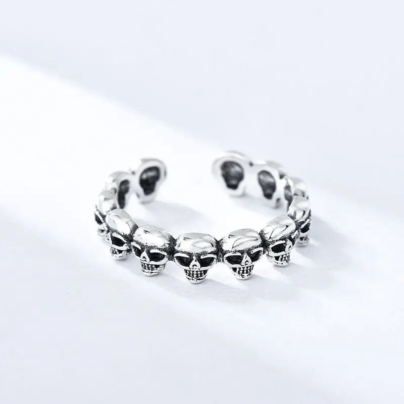 Anillo Cabezas de Calavera