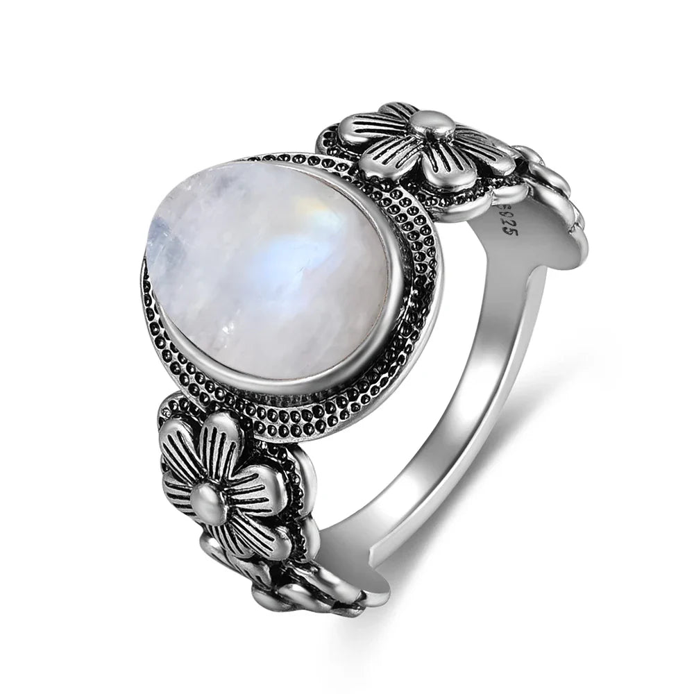 Anillo con Banda Floral Piedra de Luna