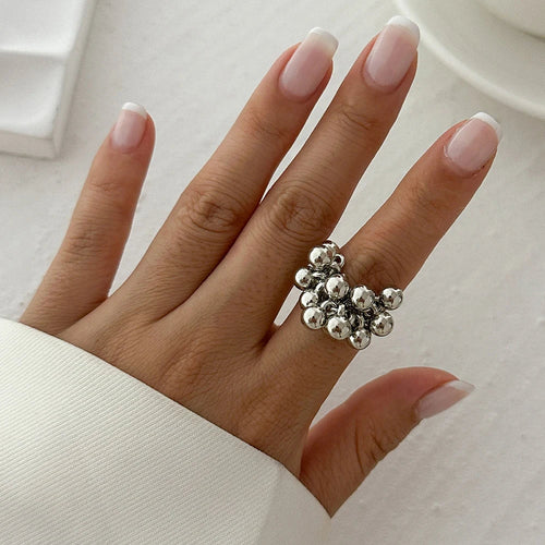 Anillo con Perlas Plateadas o Doradas plata