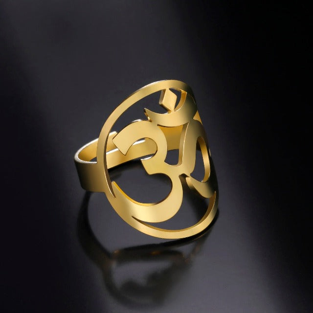 Anillo Budista Om Tibetano Sello para Hombre y Mujer en Oro