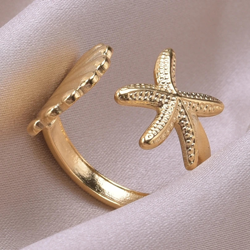 Anillo Conchas Estrella de Mar y Concha de Vieira oro