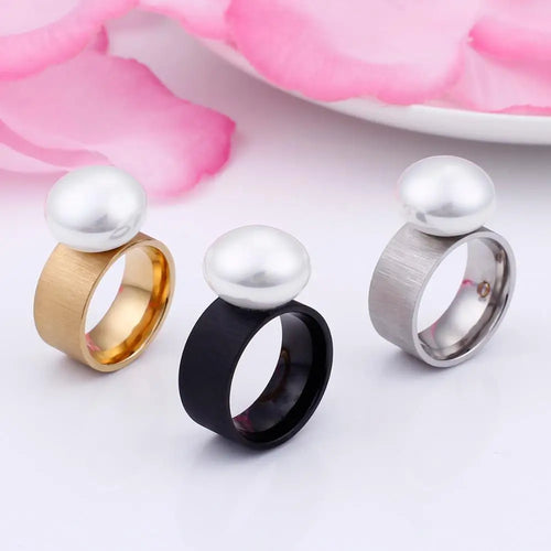 Anillo de Estilo Retro con Perla Blanca plateada