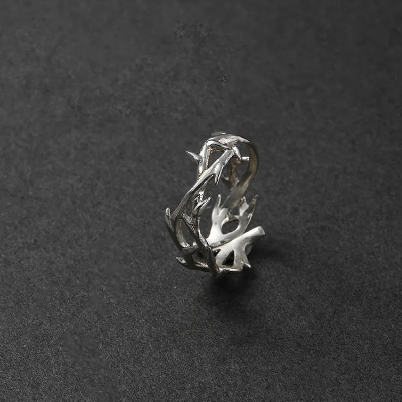 Anillo de Ramas de Coral Plateado