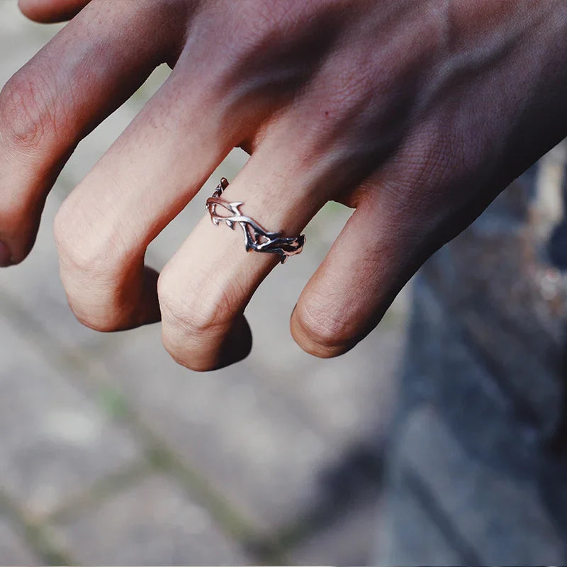 Anillo de Ramas de Coral Plateado