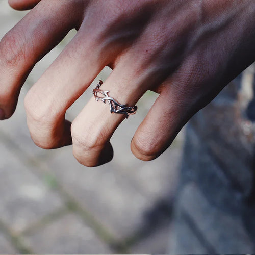 Anillo de Ramas de Coral Plateado