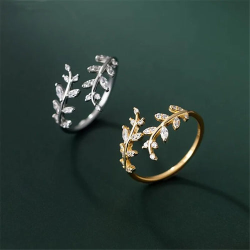 Anillo Hoja de Laurel en Zirconio oro