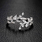 Anillo Hoja de Laurel en Circonio Otoñal plata