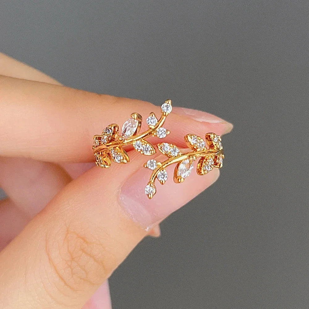Anillo Hoja de Laurel en Circonio Otoñal oro