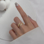 Anillo Hoja de Laurel en Zirconio oro