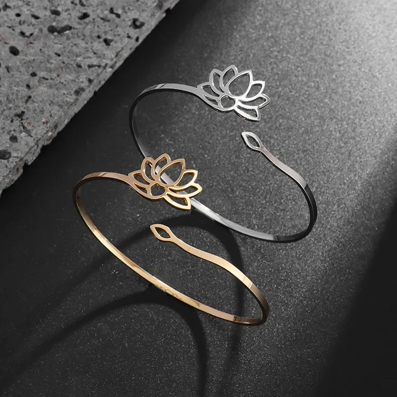 Anillo Fino Flor de Loto para Mujer 