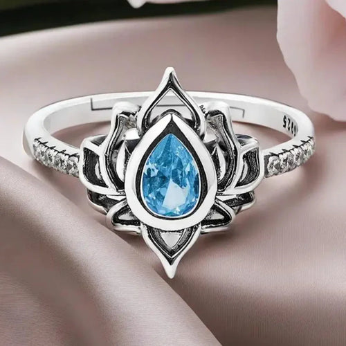 Anillo Flor de Loto Plateado para Mujer azul
