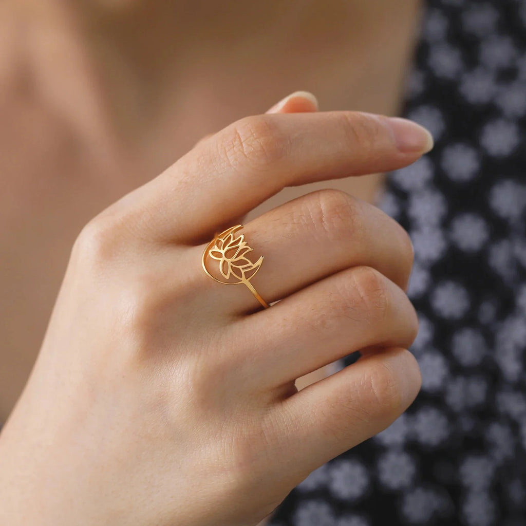 Anillo Flor de Loto Zen para Mujer en oro