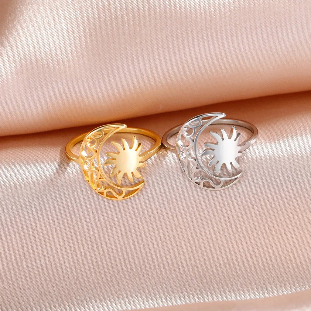 Anillo Luna y Sol de oro