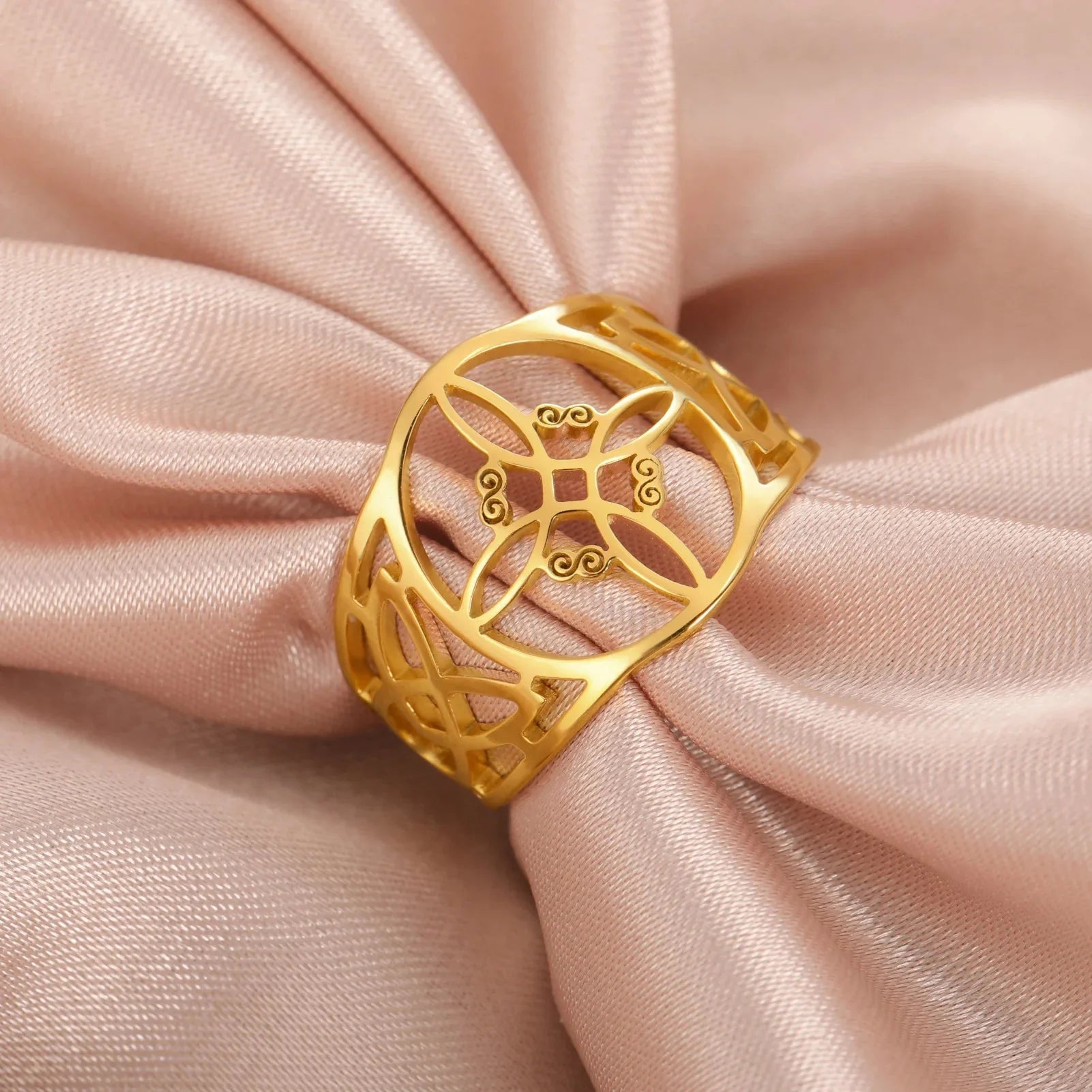 Anillo Nudo de Bruja para Mujer Protección Anillo Wicca de oro