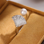 Anillo Concha de Vieira y Perla de Mar