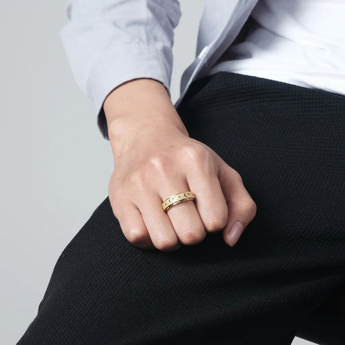 Anillo Giratorio con Crescientes de Luna para Hombre en oro