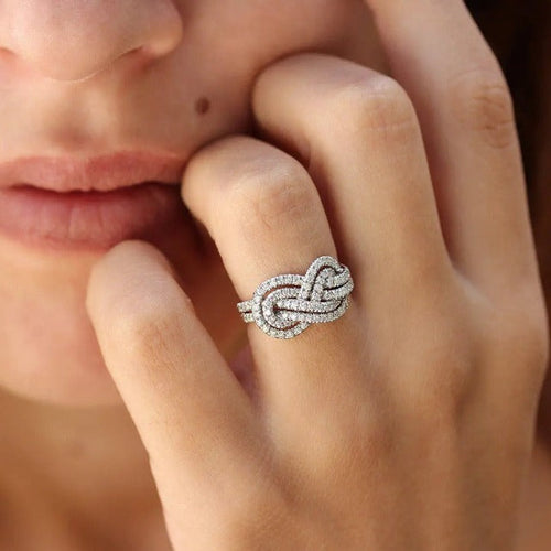 Anillo Símbolo Infinito Entretejido para Mujer con Circonitas