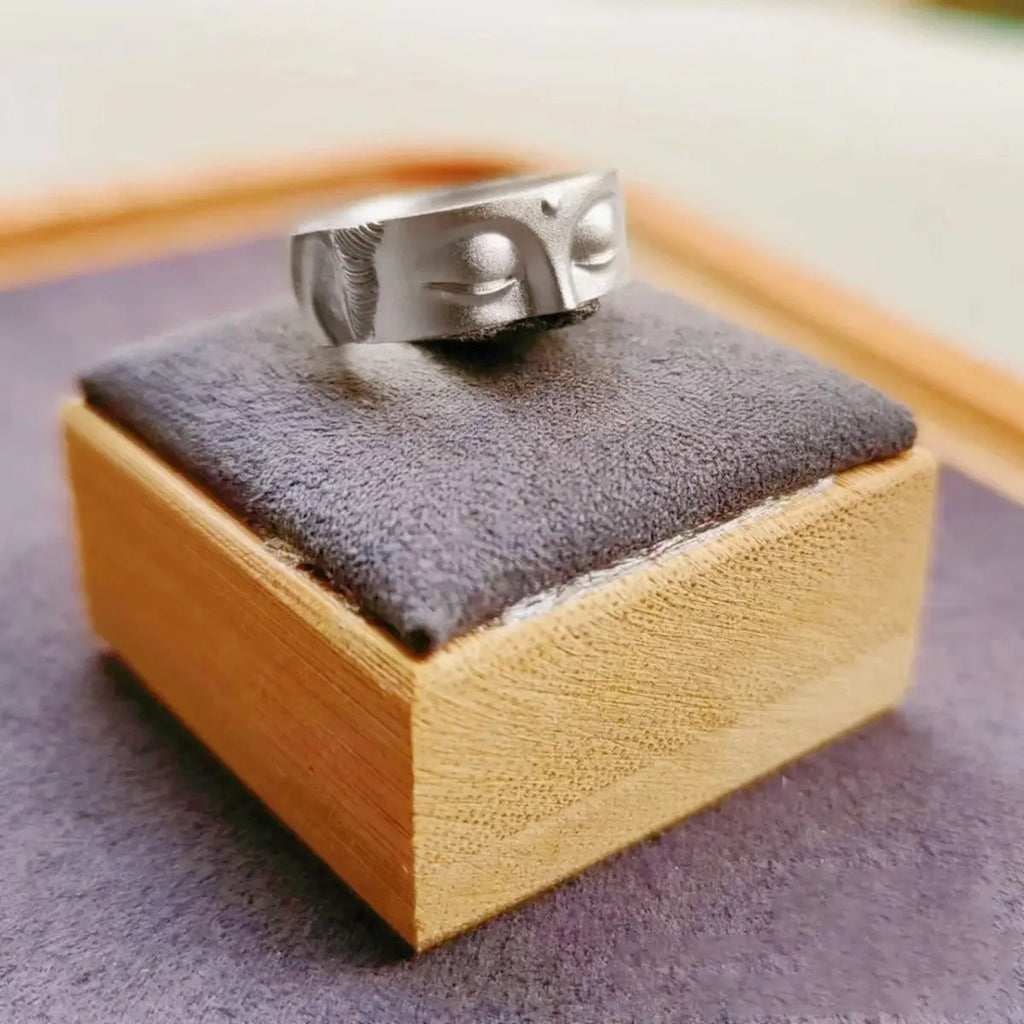 Anillo Cabeza de Buda plata