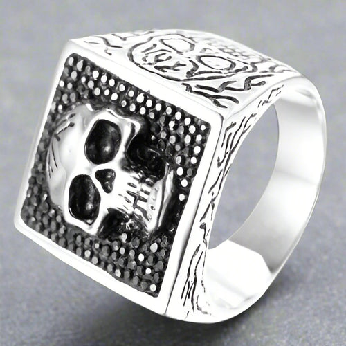 Anillo Cabeza de Calavera