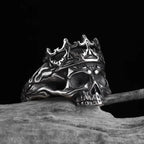 Anillo Calavera de Acero con corona