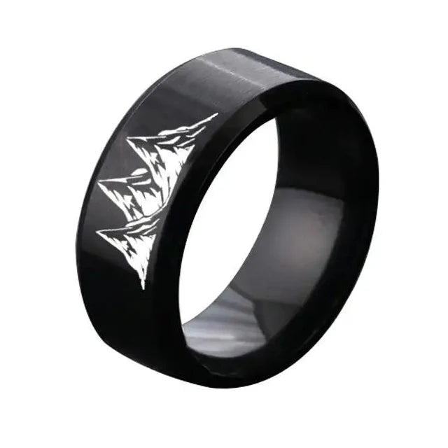 Anillos de colores con montañas negras