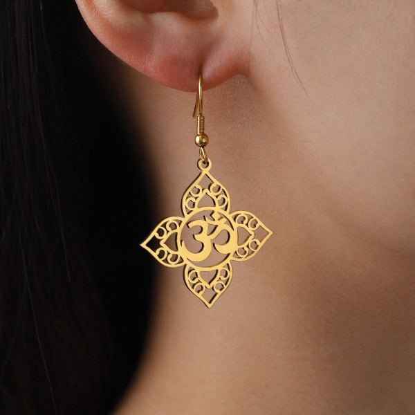 Arete Om Budista de oro