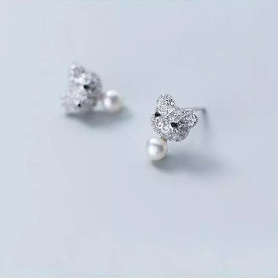 Arete de oso en plata