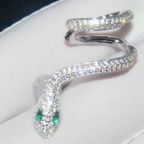 Arete Colgante de Serpiente en Oro, Plata y Oro Blanco