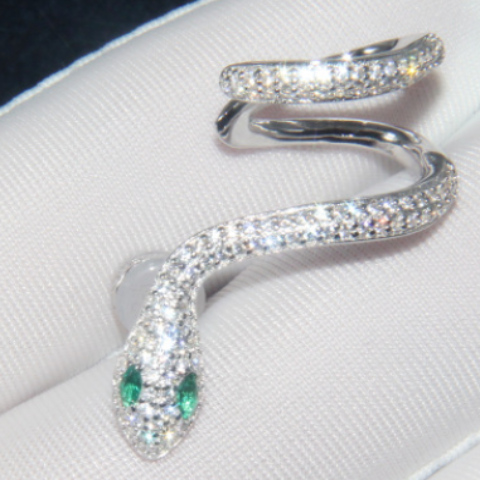Arete Colgante de Serpiente en Oro, Plata y Oro Blanco