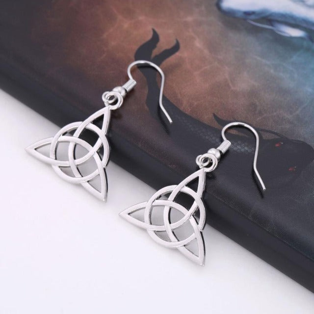 Aretes Celtas color Plata