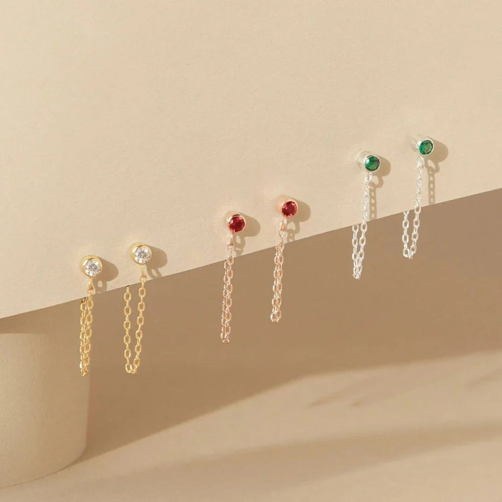 Aretes de cadena y piedra de nacimiento