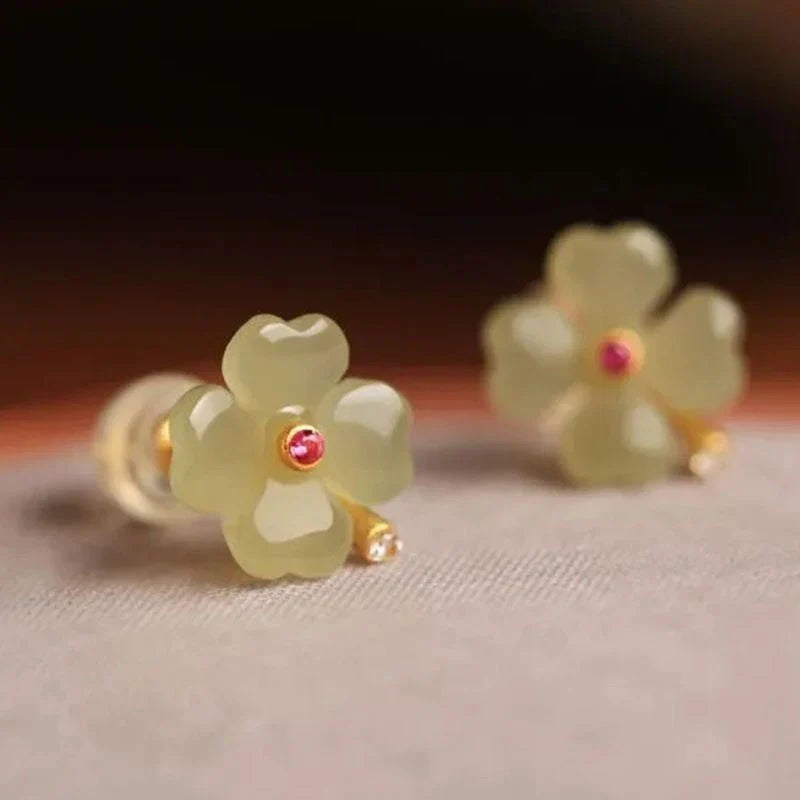 Aretes de Botón con Trébol de 4 Hojas