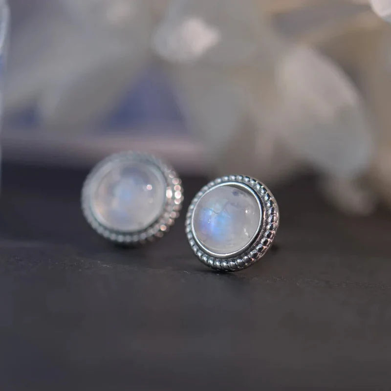 Aretes de Clavo para Mujer con Piedra de Luna