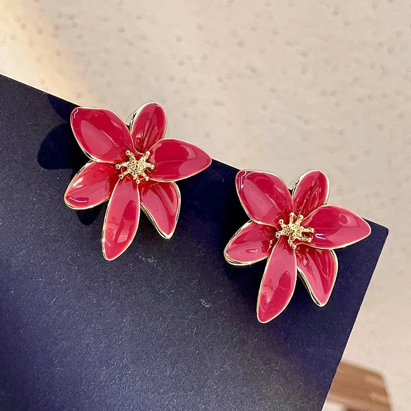 Aretes de Clavo Flor Roja