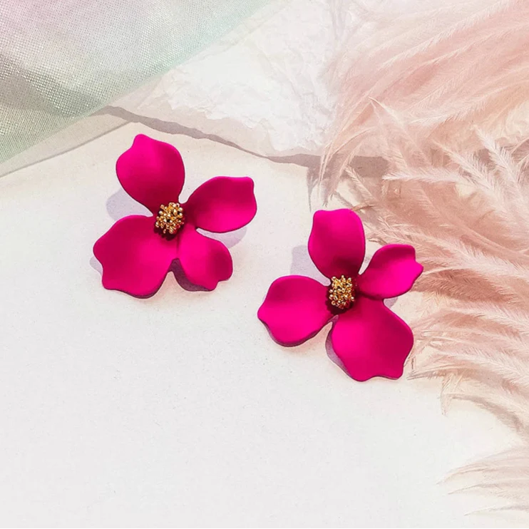 Aretes de Botón Flor de Cuatro Pétalos rosa oscuro