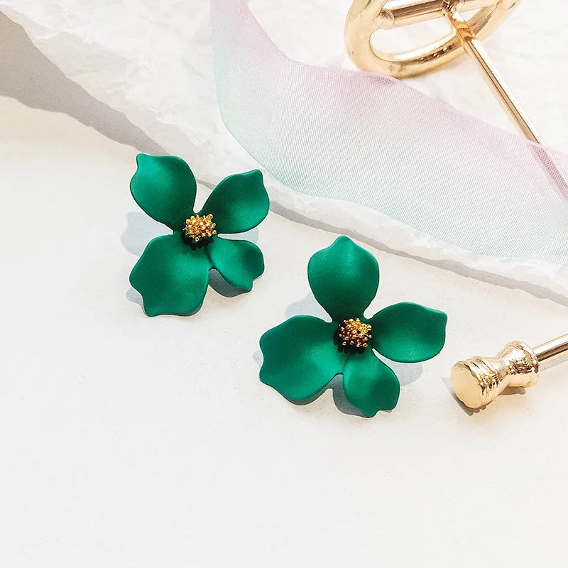 Aretes de Botón Flor de Cuatro Pétalos verde