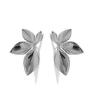 Aretes de botón con flores de plata