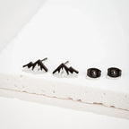 Aretes de Montaña tipo Clavo para Mujer u Hombre en negro