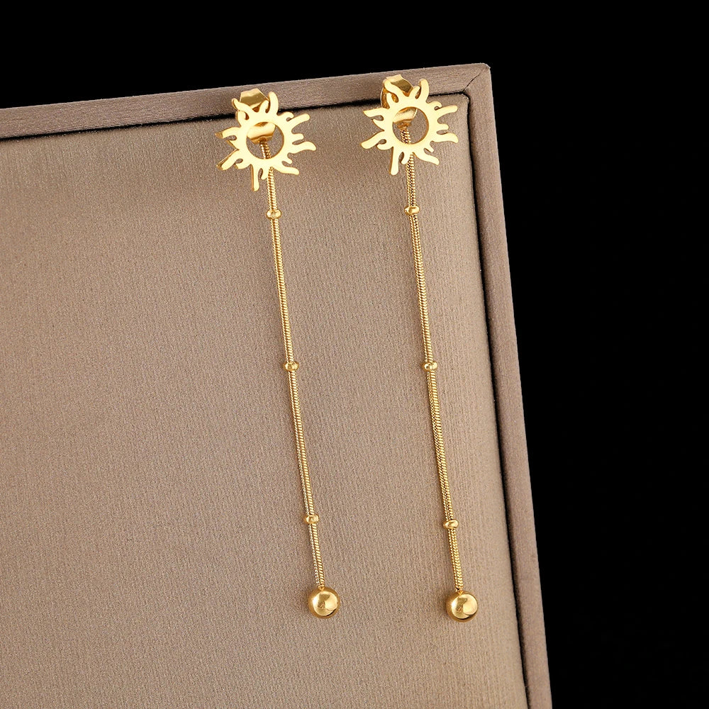 Aretes de botón colgantes Sol oro
