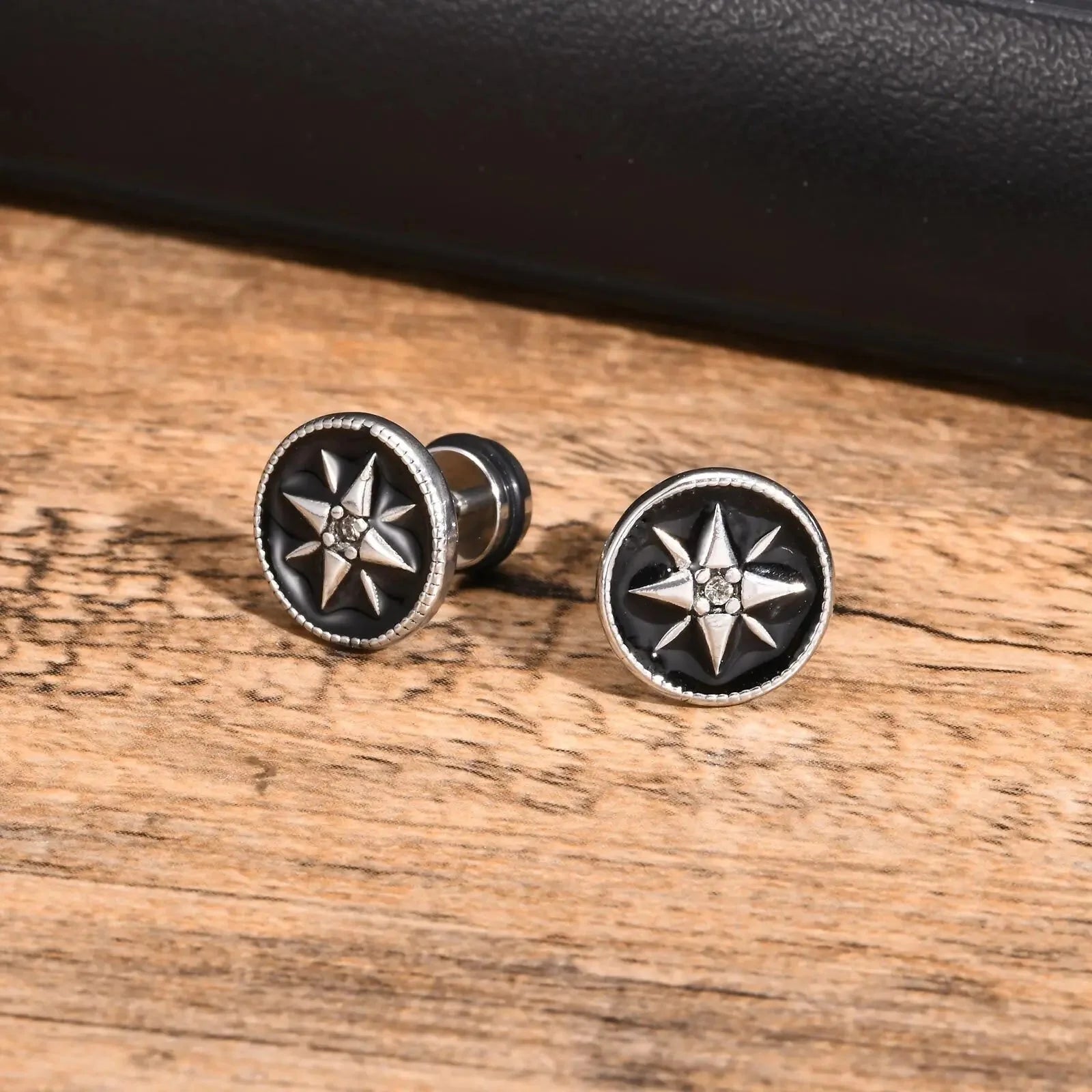 Aretes de Brújula Compass para Hombre con Rosa de los Vientos
